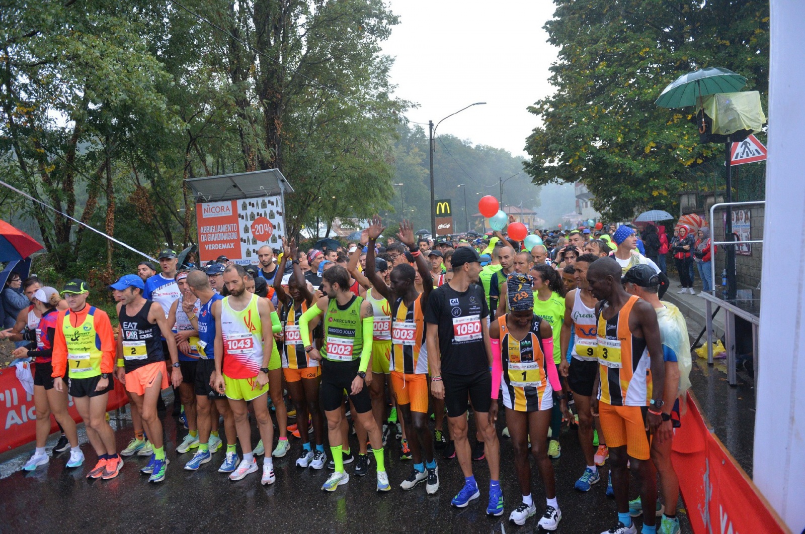 VARESE PREPARAZIONE ATLETI E PARTENZE VARESE CITYRUN 2022