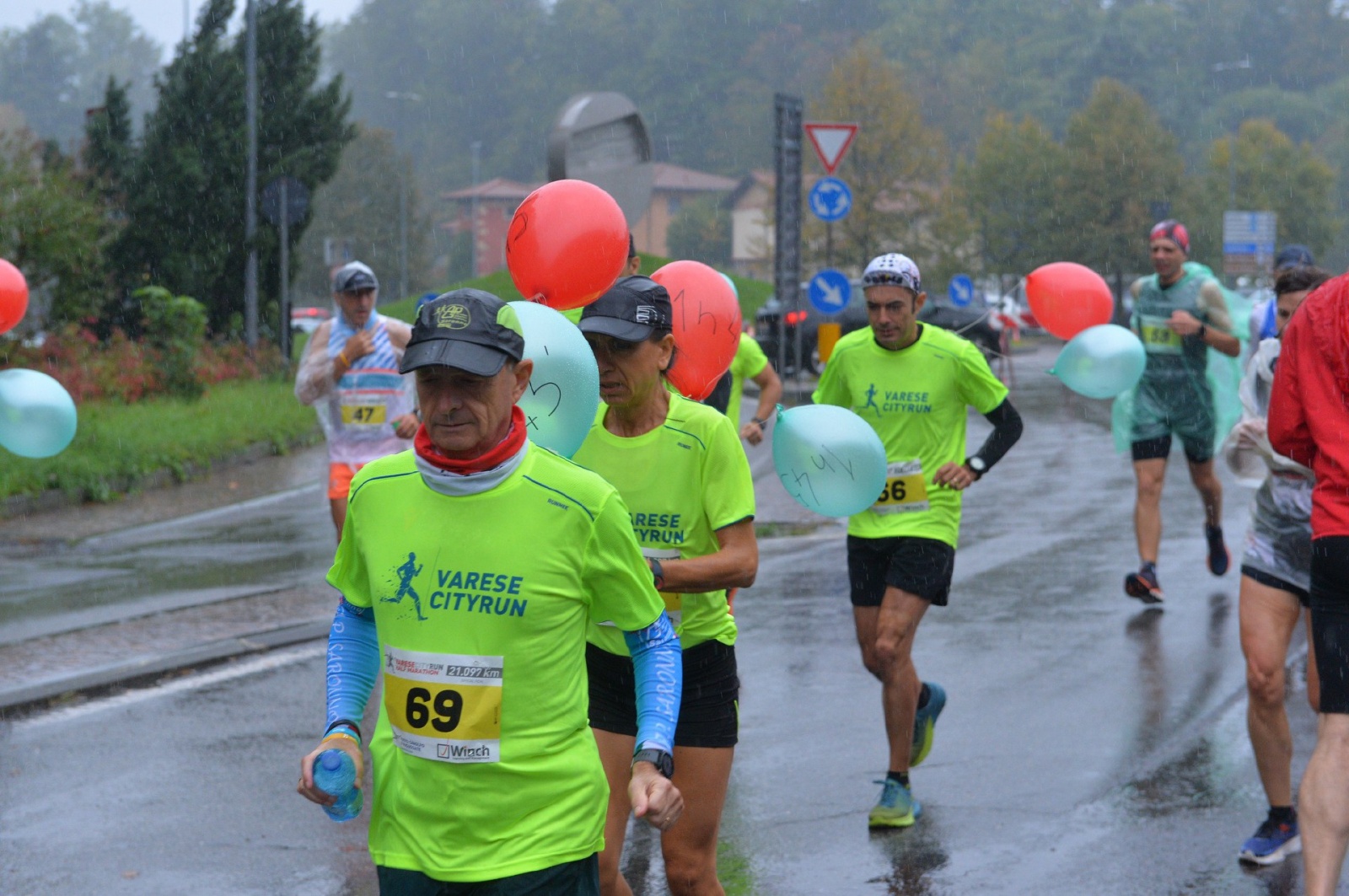 VARESE PREPARAZIONE ATLETI E PARTENZE VARESE CITYRUN 2022