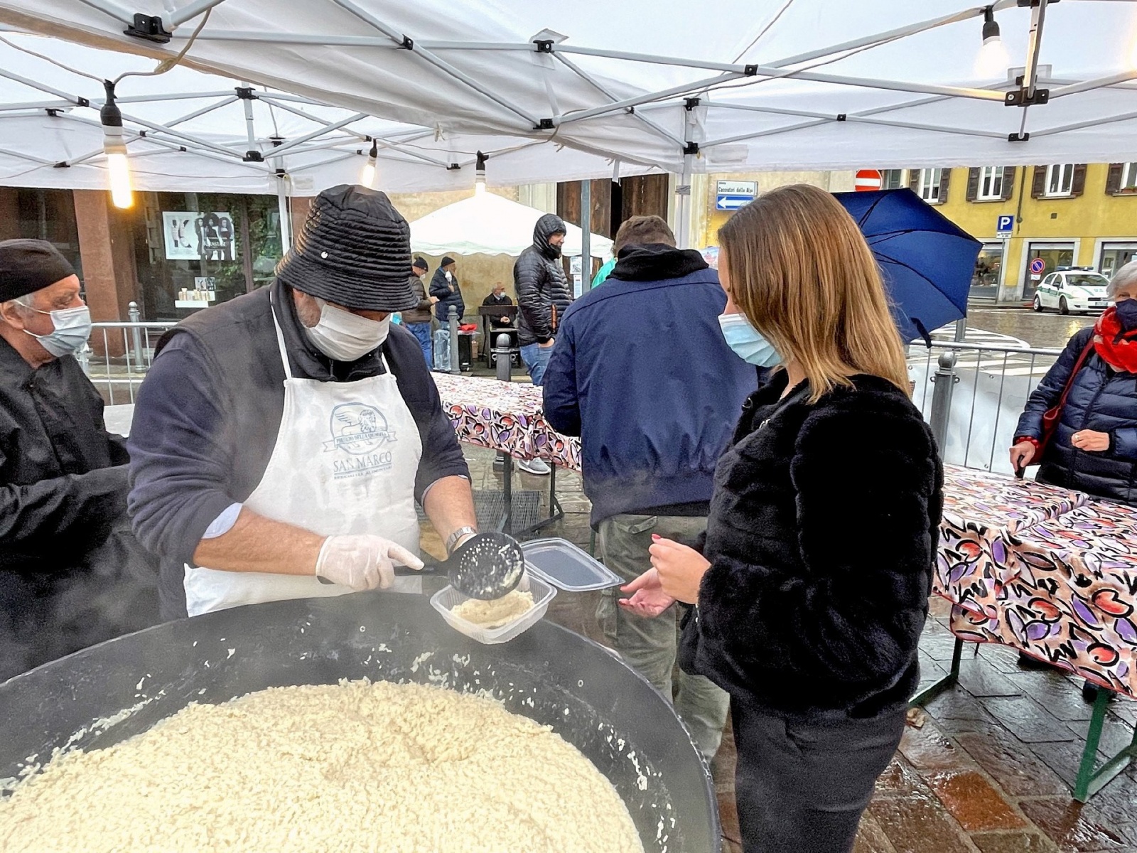 VARESE FESTA SAN MARTINO 2021. RISOTTATA, TRUCCABIMBI E SAN MARTINO A CAVALLO