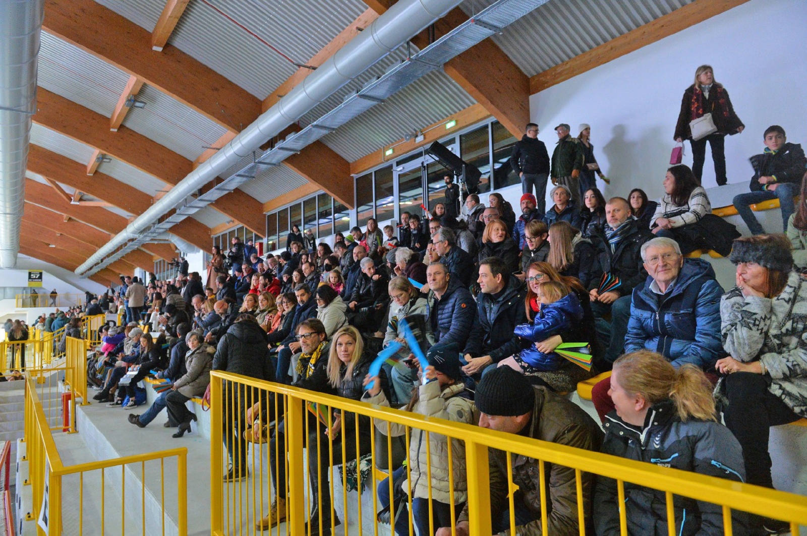 VARESE INAUGURAZIONE PALAGHIACCIO AL PUBBLICO