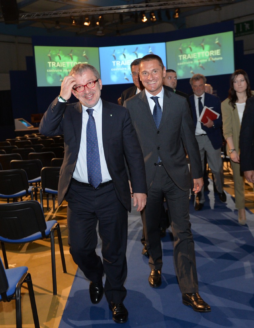 BUSTO ARSIZIO VARESE ASSEMBLEA UNIVA 2014 A MALPENSAFIERE MARONI BRUGNOLI