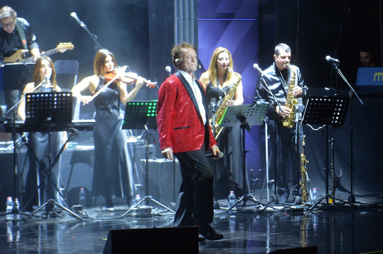 VARESE CONCERTO MASSIMO RANIERI TEATRO DI VARESE