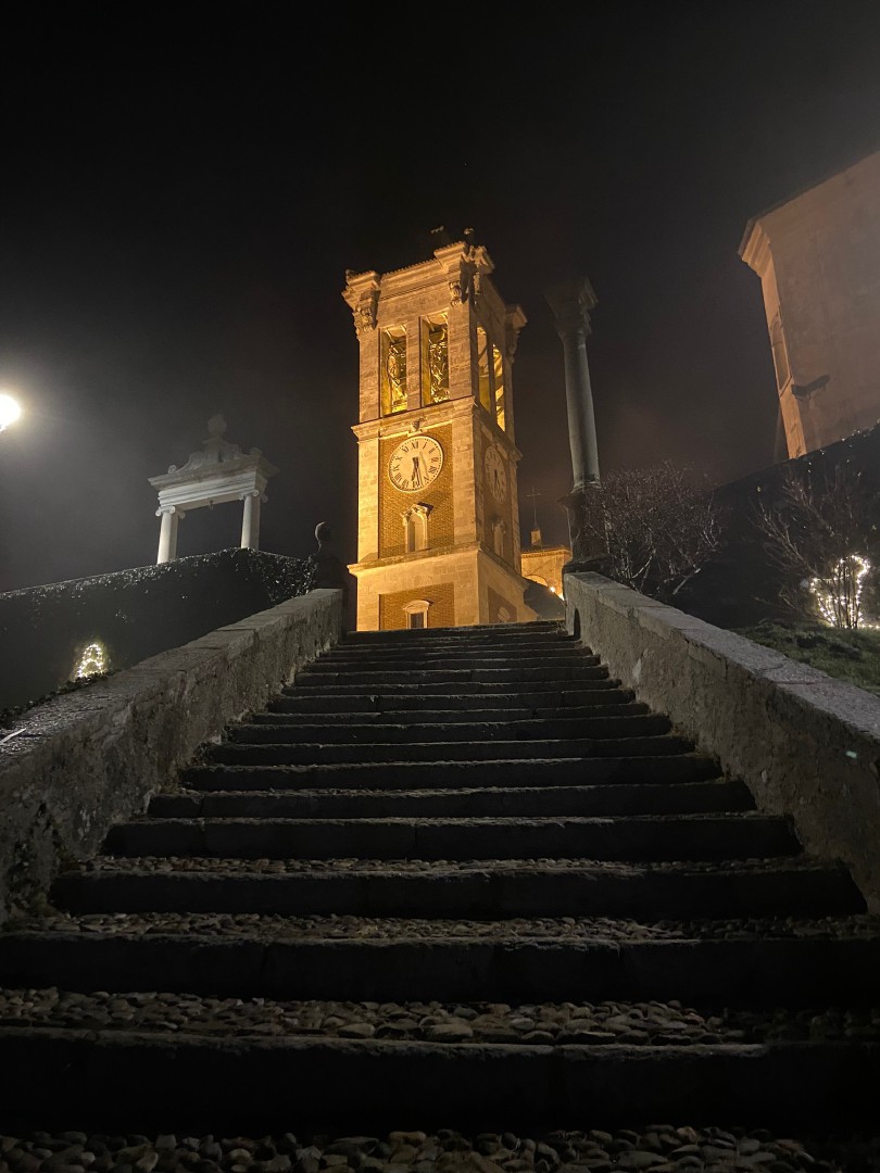 Sacro Monte nebbia