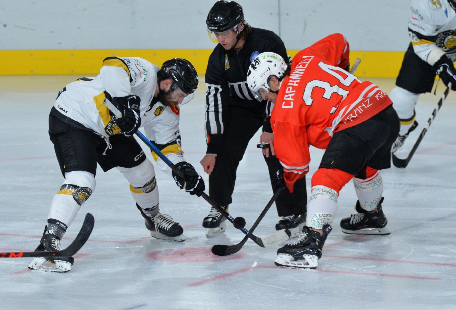 VAREWSE. HOCKEY. HCMV VARESE HOCKEY-AHC TOBLACH DOBBIACO ICEBEARS NELLA FOTO