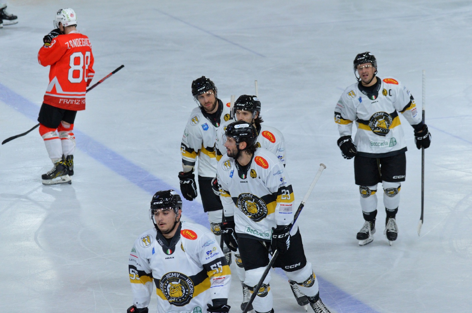 VAREWSE. HOCKEY. HCMV VARESE HOCKEY-AHC TOBLACH DOBBIACO ICEBEARS NELLA FOTO PIROSO 1-0