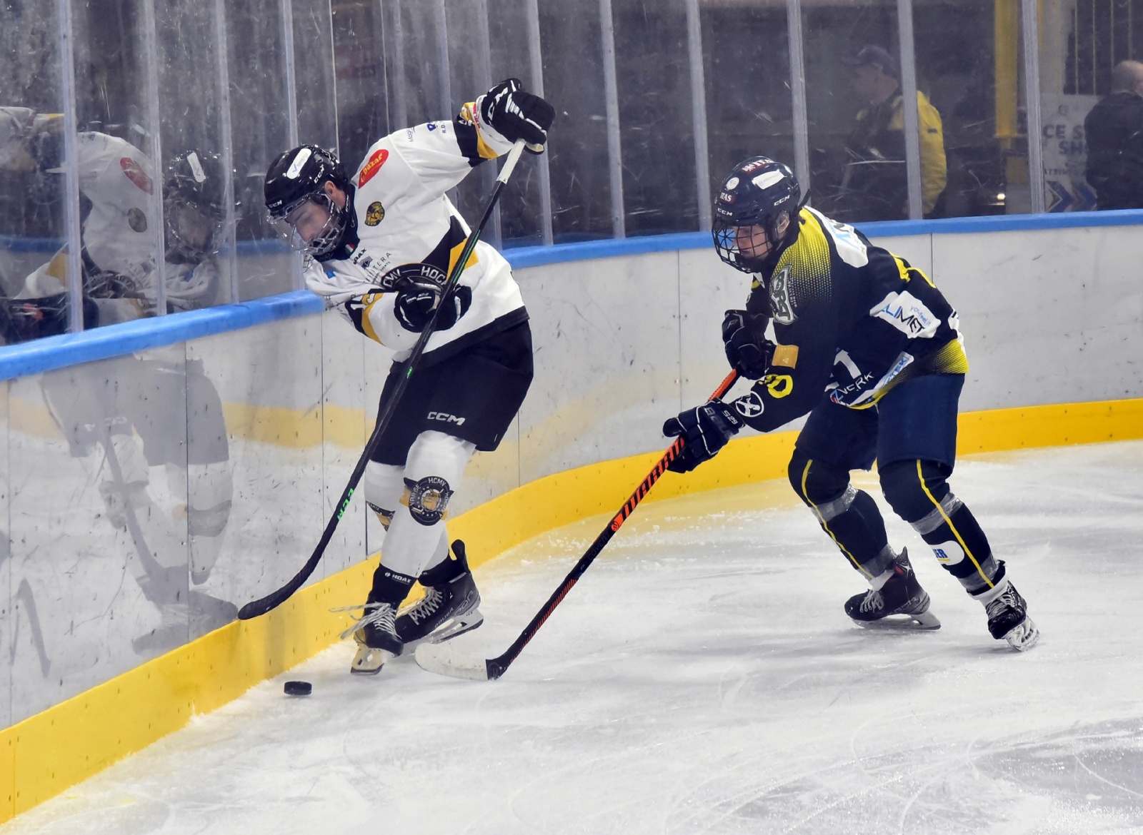 VARESE. HOCKEY. COPPA ITALIA. FINALS FOUR. SEMIFINALI HCMV VARESE HOCKEY - HC EPPAN APPIANO ANET NELLA FOTO