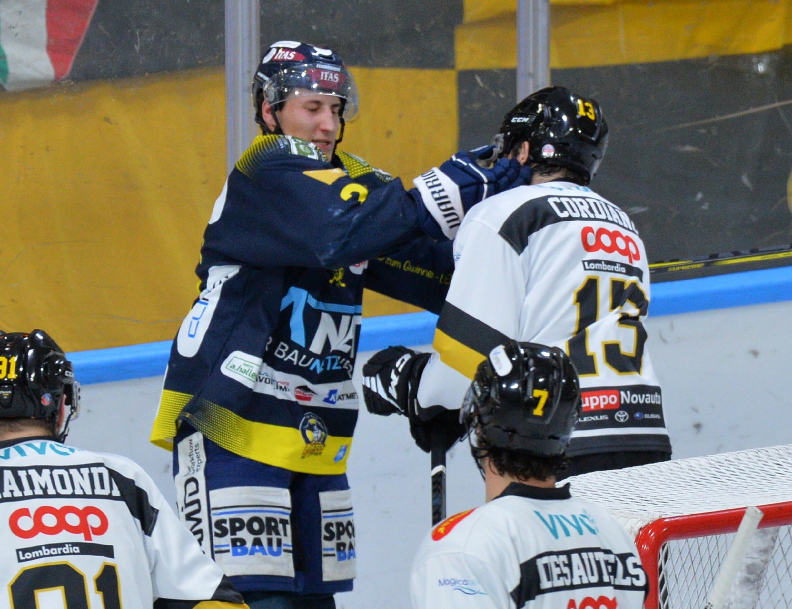 VARESE. HOCKEY. COPPA ITALIA. FINALS FOUR. SEMIFINALI HCMV VARESE HOCKEY - HC EPPAN APPIANO ANET NELLA FOTO RISSA CORDIANO