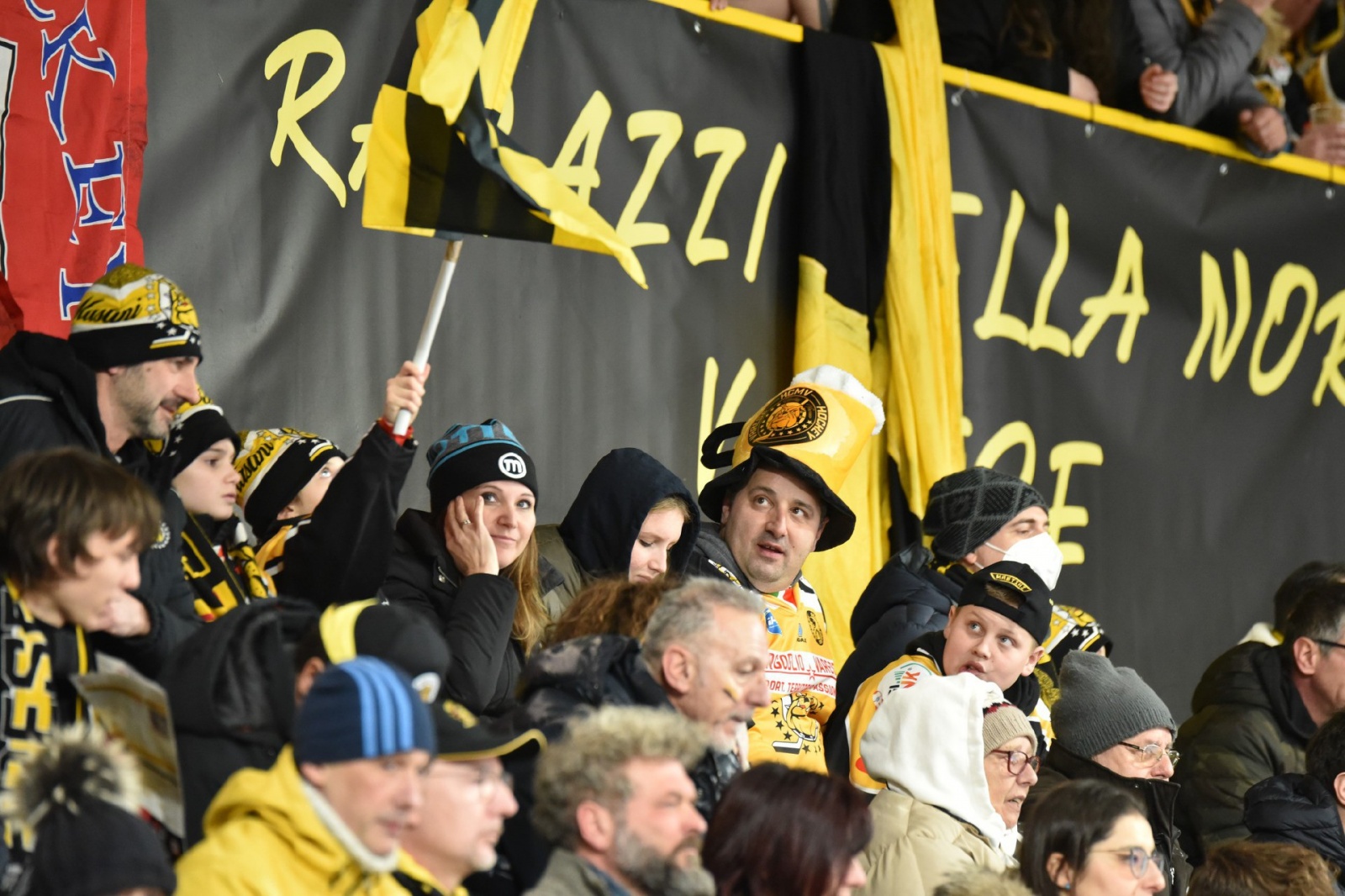 VARESE. HOCKEY. COPPA ITALIA. FINALS FOUR. FINALE HCMV VARESE HOCKEY - SV KALTERN ROTHOBLASS CALDARO NELLA FOTO FINALE FESTEGGIAMENTI