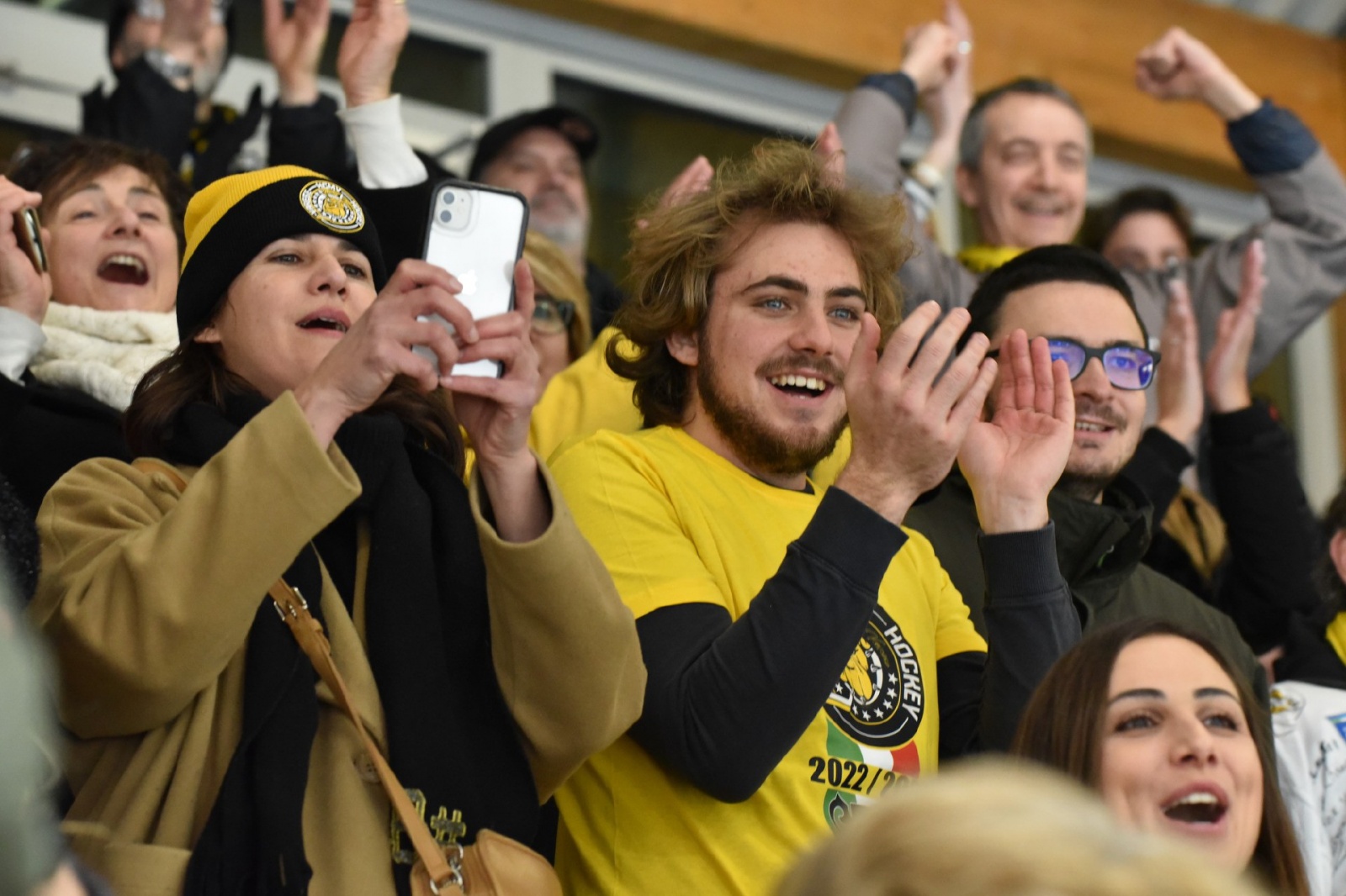 VARESE. HOCKEY. COPPA ITALIA. FINALS FOUR. FINALE HCMV VARESE HOCKEY - SV KALTERN ROTHOBLASS CALDARO NELLA FOTO FINALE FESTEGGIAMENTI