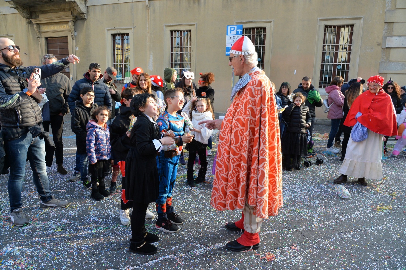 BUSTO ARSIZIO CARNEVALE A BUSTO 2023 SFILATA CARRI CON TARLISU