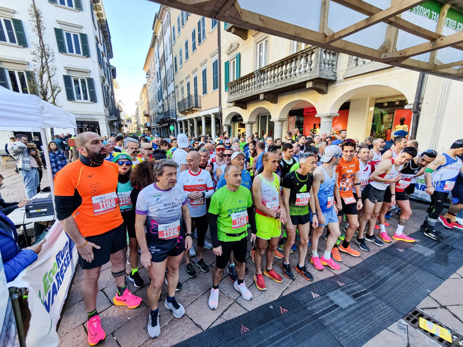 ECORUN VARESE 2023 NELLA FOTO PARTENZA GARE