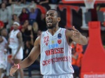 VARESE. BASKET LBA. OPENJOBMETIS VARESE-HAPPY CASA BRINDISI NELLA FOTO BROWN ESULTANTE