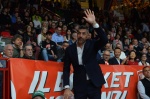 VARESE. BASKET LBA. OPENJOBMETIS VARESE-HAPPY CASA BRINDISI NELLA FOTO SCOLA SALUTA