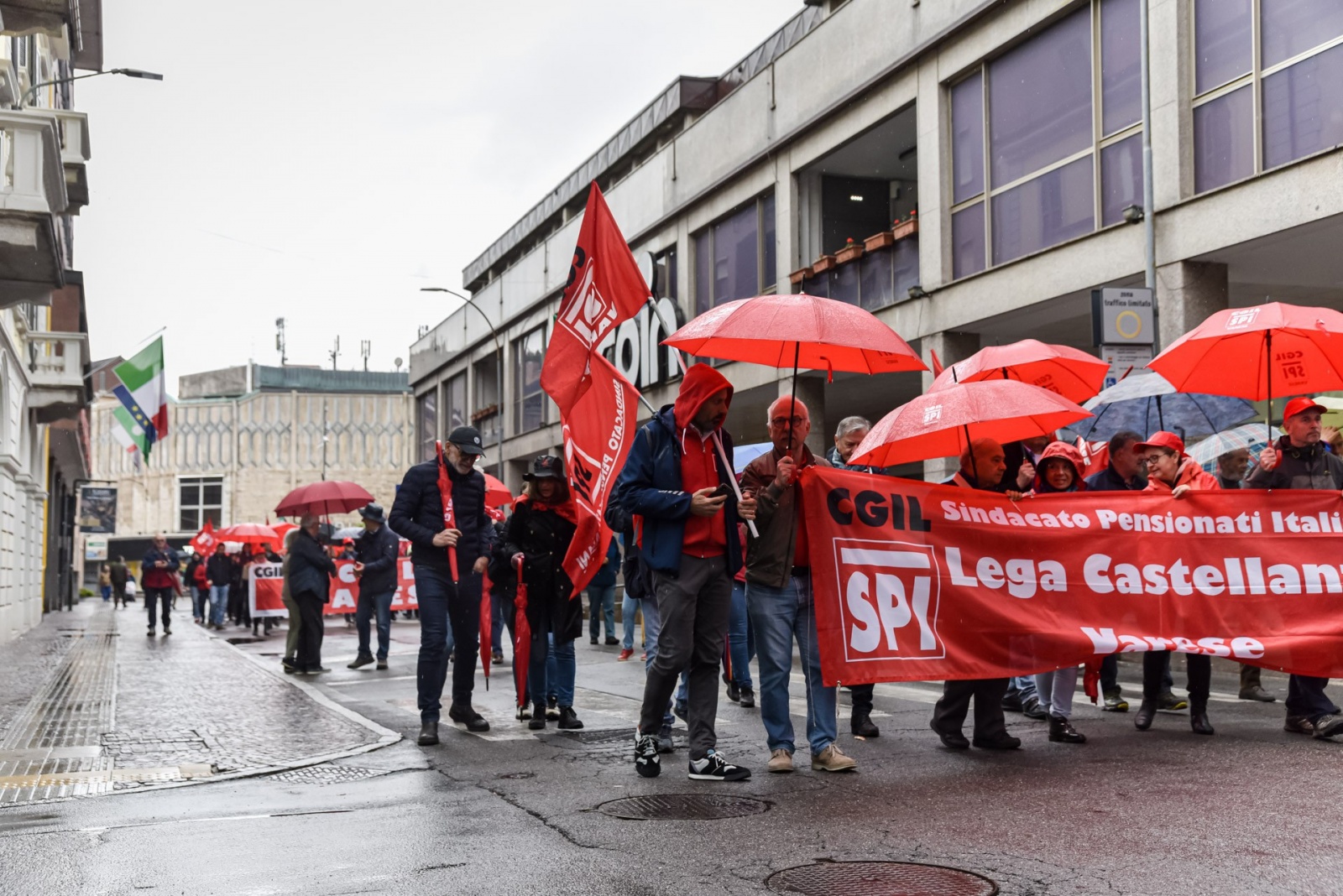 VARESE MANIFESTAZIONE PRIMO MAGGIO