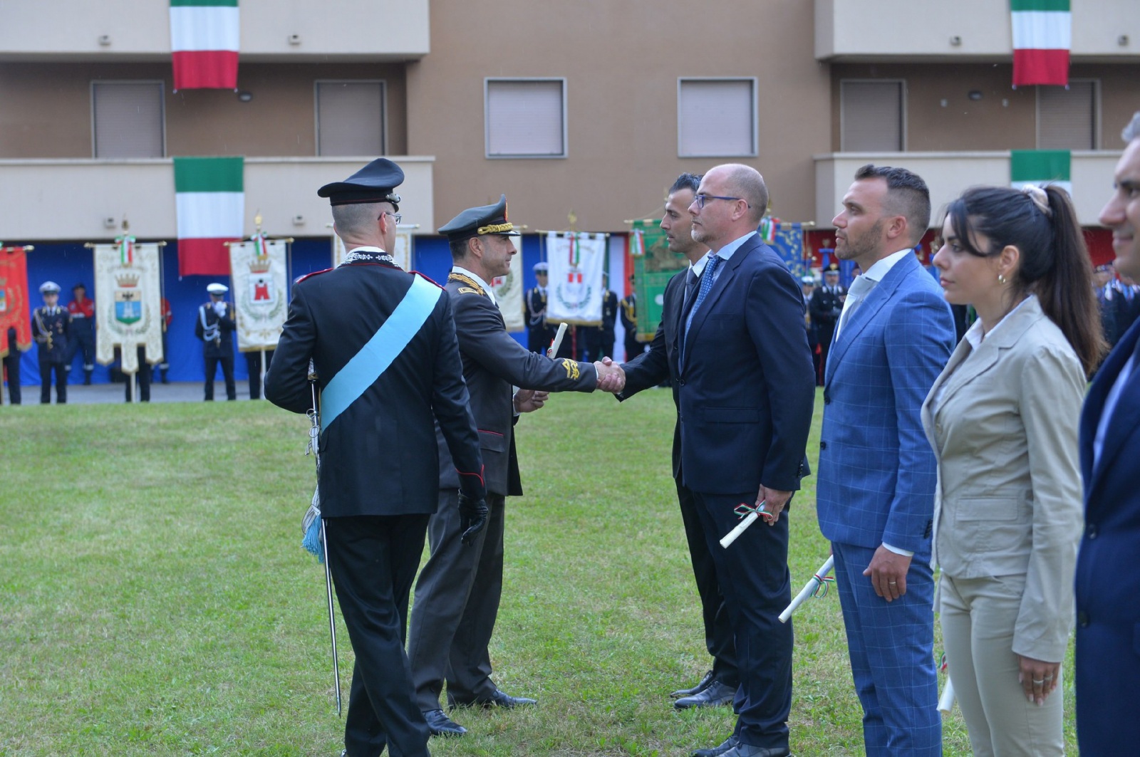 VARESE. FESTA ARMA DEI CARABINIERI 2023 NELLA FOTO PREMIAZIONI