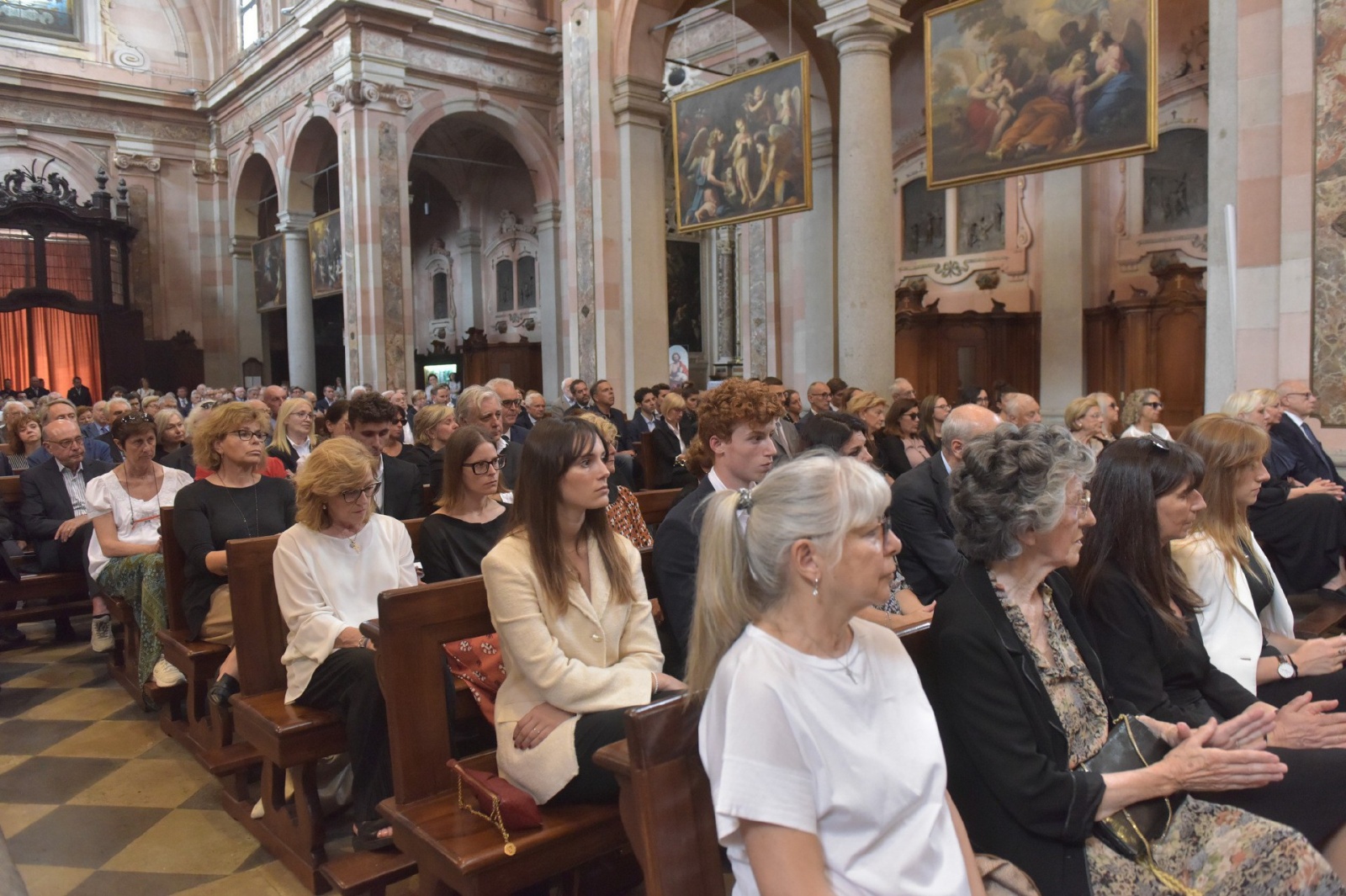 BUSTO ARSIZIO FUNERALE DEL DOTT GIUSEPPE MERLINI ALLA BASILICA DI SAN GIOVANNI