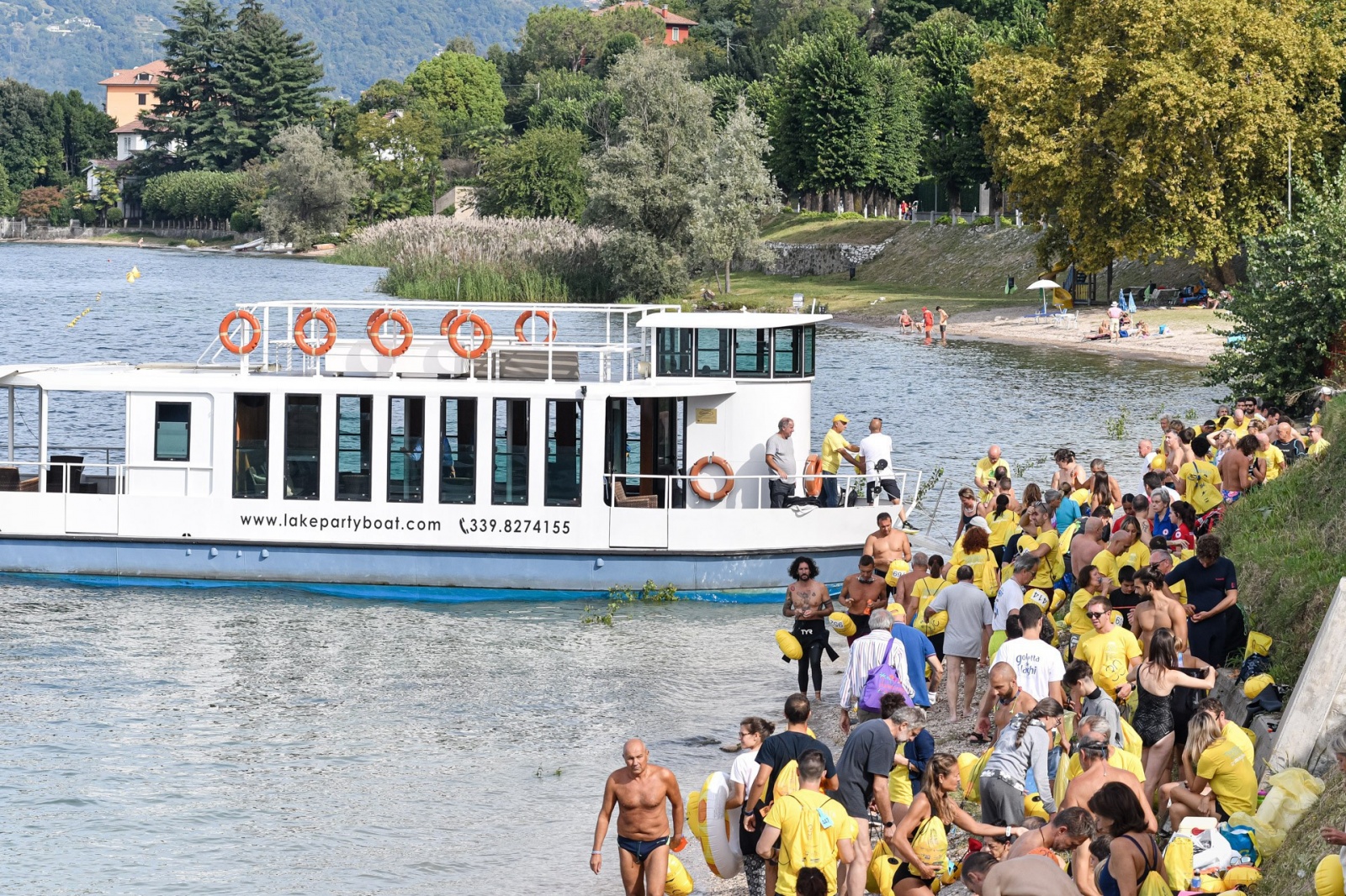 LIDO DI ANGERA NELLA FOTO TRAVERSATA ANGERA-ARONA 2023