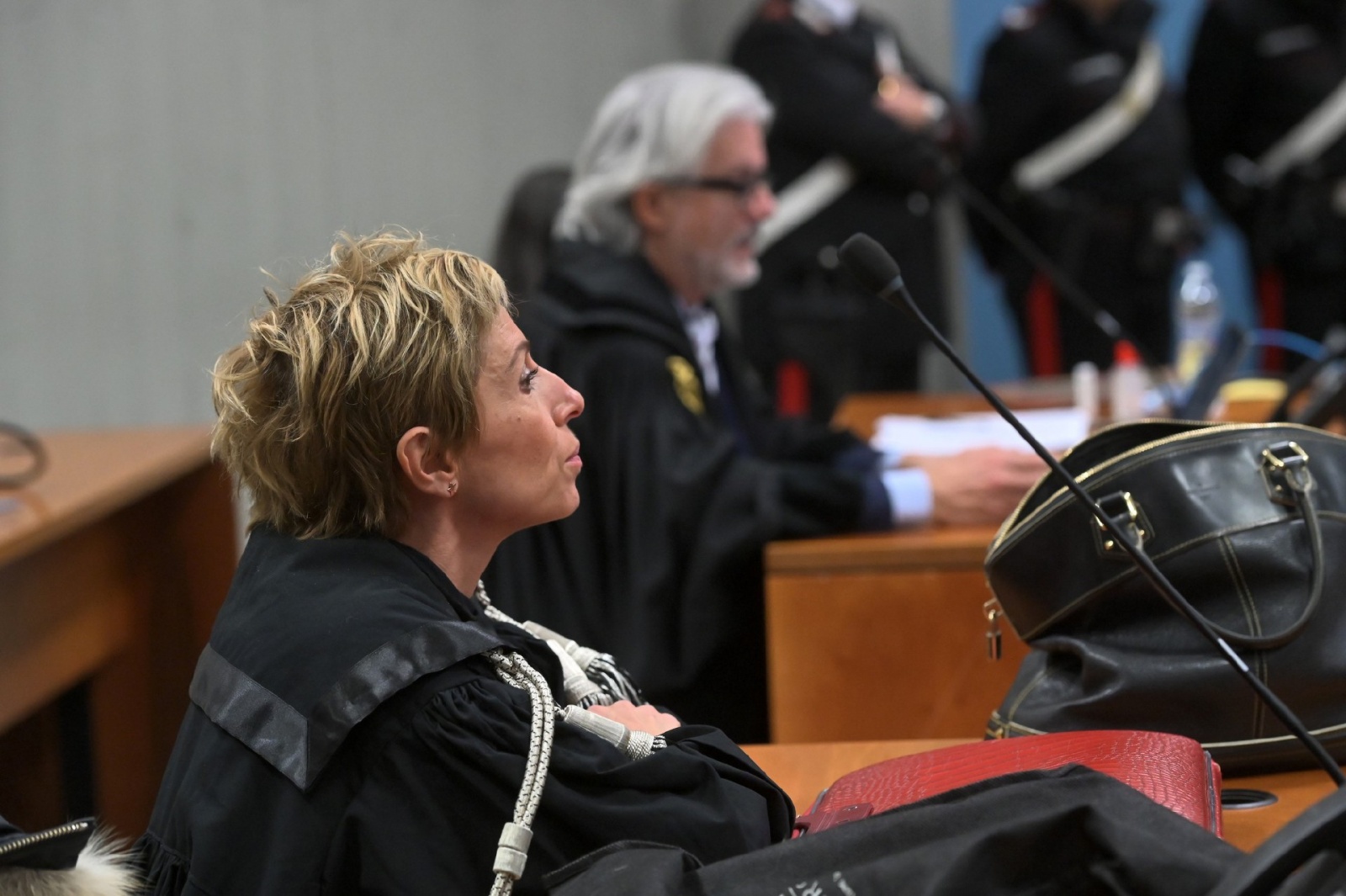 VARESE UDIENZA PROCESSO SERGIO DOMENICHINI OMICIDA DI CARMELA FABOZZI - TRIBUNALE VARESE NELLA FOTO MARTINA ZANZI