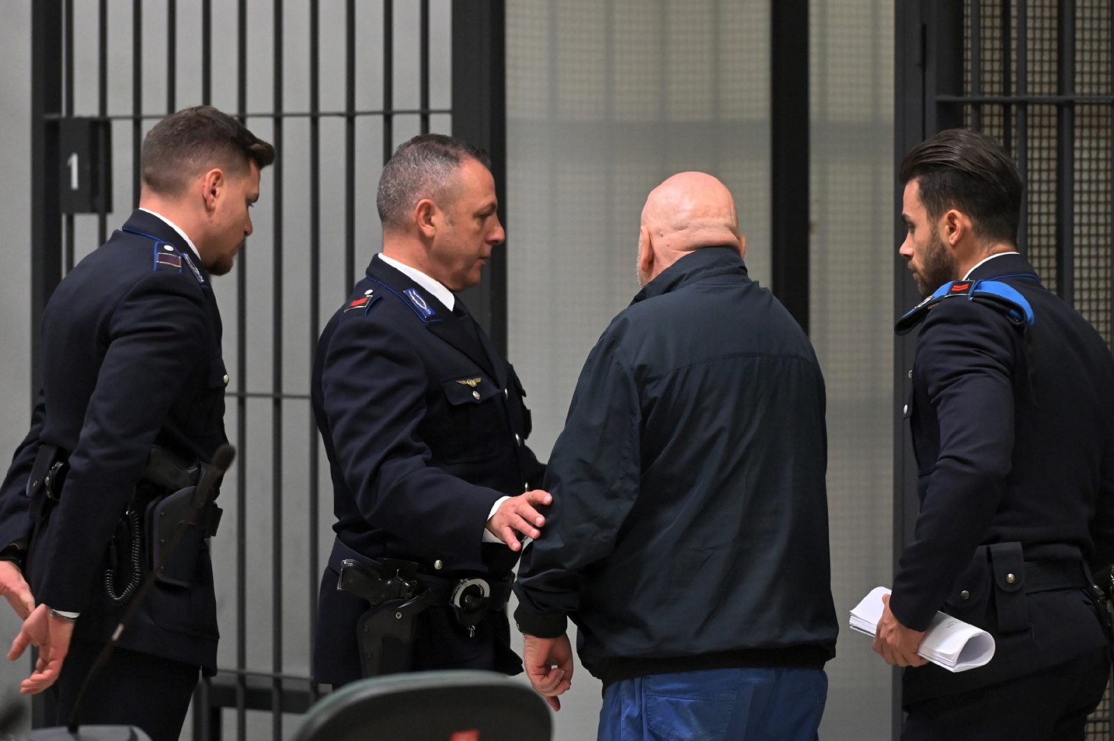 VARESE UDIENZA PROCESSO SERGIO DOMENICHINI OMICIDA DI CARMELA FABOZZI - TRIBUNALE VARESE NELLA FOTO SERGIO DOMENICHINI