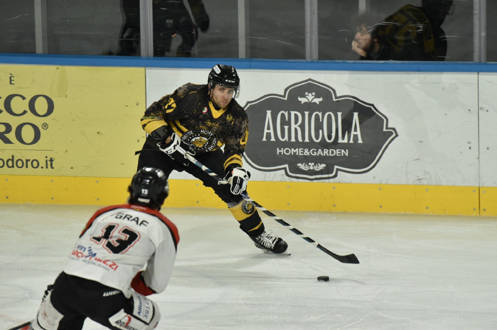 VARESE. HOCKEY COPPA ITALIA. HCMV VARESE- SV KALTERN CALDARO ROTHOBLAAS NELLA FOTO MICHAEL MAZZACANE