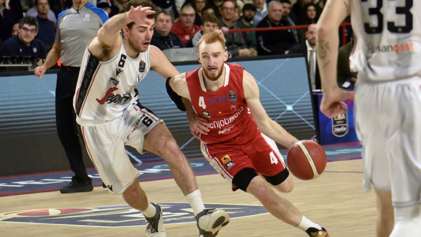 VARESE. BASKET LBA. OPENJOBMETIS VARESE-VIRTUS BOLOGNA NELLA FOTO MANNION