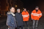 VARESE. COLLAUDO STATICO, PROVA DI CARICO, NUOVO PONTE LARGO FLAIANO CON 12 CAMION NELLA NOTTE TRA IL 29 E IL 30 GENNAIO NELLA FOTO SINDACO DAVIDE GALIMBERTI E ASSESSORE ANDREA CIVATI