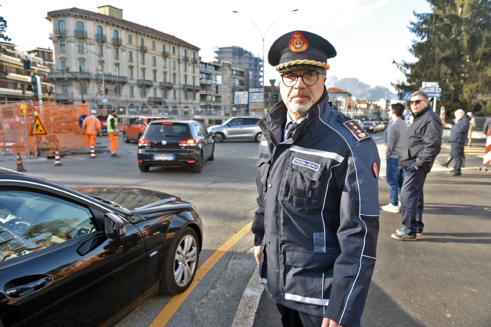 VARESE. APERTURA LARGO FLAIANO NELLA FOTO COMANDANTE VEGETTI