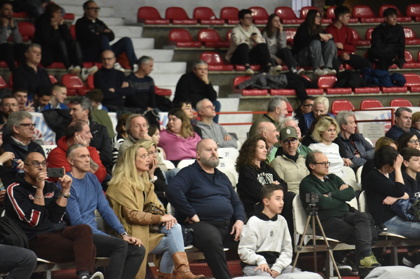 VARESE. BASKET. TORNEO GIOVANI LEGGENDE 2024. FINALE 3� E 4� POSTO OLIMPIA MILANO-VARESE ACADEMY