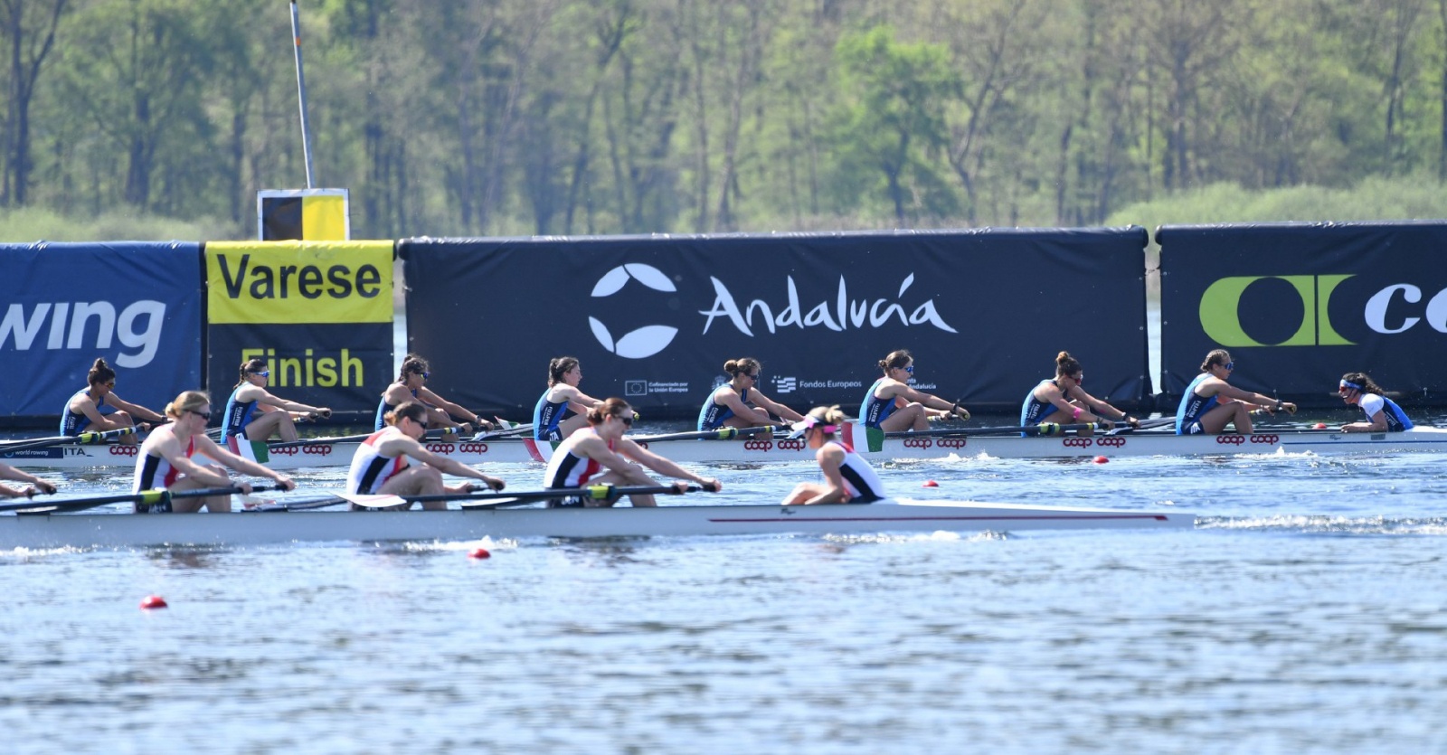 VARESE. WORLD ROWING CUP 2024. COPPA DEL MONDO CANOTTAGGIO. SCHIRANNA. NELLA FOTO OTTO U23 CON LA TIMONIERA ILARIA COLOMBO E AURORA SPIRITO QUALIFICATE PER LA FINALE