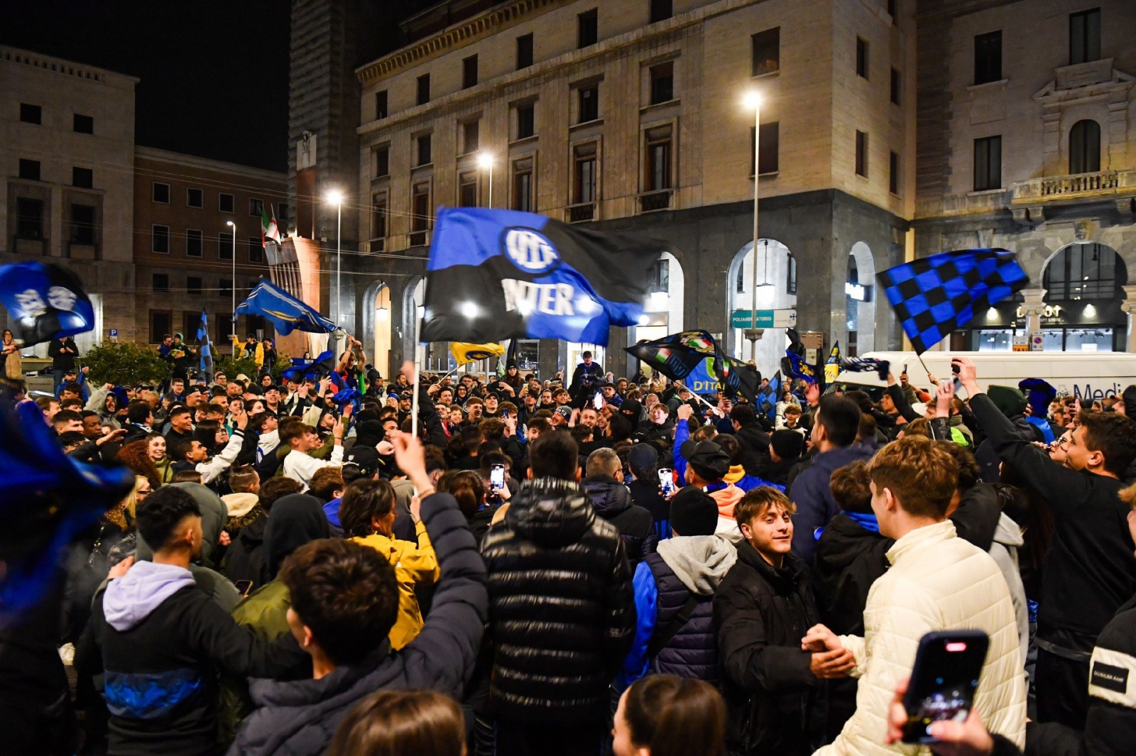 VARESE CAROSELLI FESTA SCUDETTO FC INTER 2024 20ESIMO CAMPIONATO D’ITALIA CALCIO SERIE A