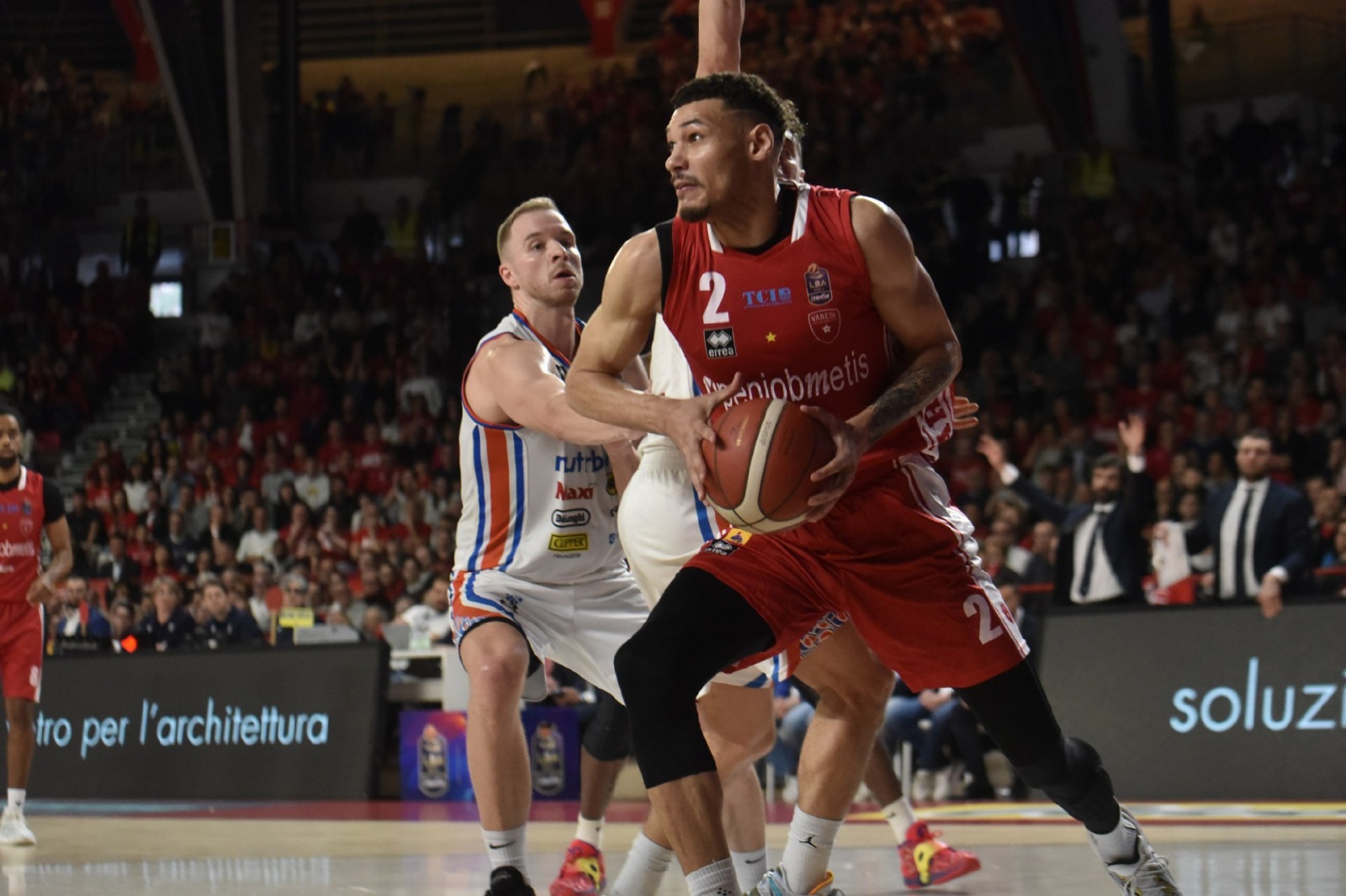 VARESE. BASKET LBA. OPENJOBMETIS VARESE - NUTRIBULLET BASKET TREVISO NELLA GILMORE