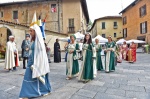CASTIGLIONE OLONA. PALIO DEI CASTELLI 2024 NELLA FOTO SFILATA CORTEO STORICO