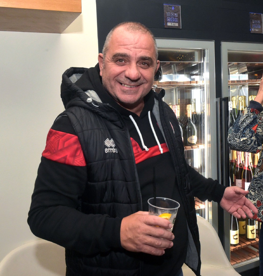 VARESE. PRESENTAZIONE OPENJOBMETIS PALLACANESTRO VARESE 2024 2025 AI TIFOSI AL CAFFEÕ BROLETTO NELLA FOTO MAX FERRAIUOLO
