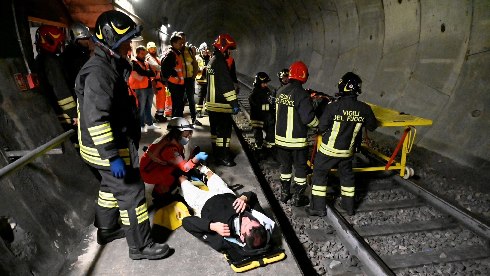 CASTELLANZA ESERCITAZIONE INCIDENTE FERROVIARIO GALLERIA DI CASTELLANZA