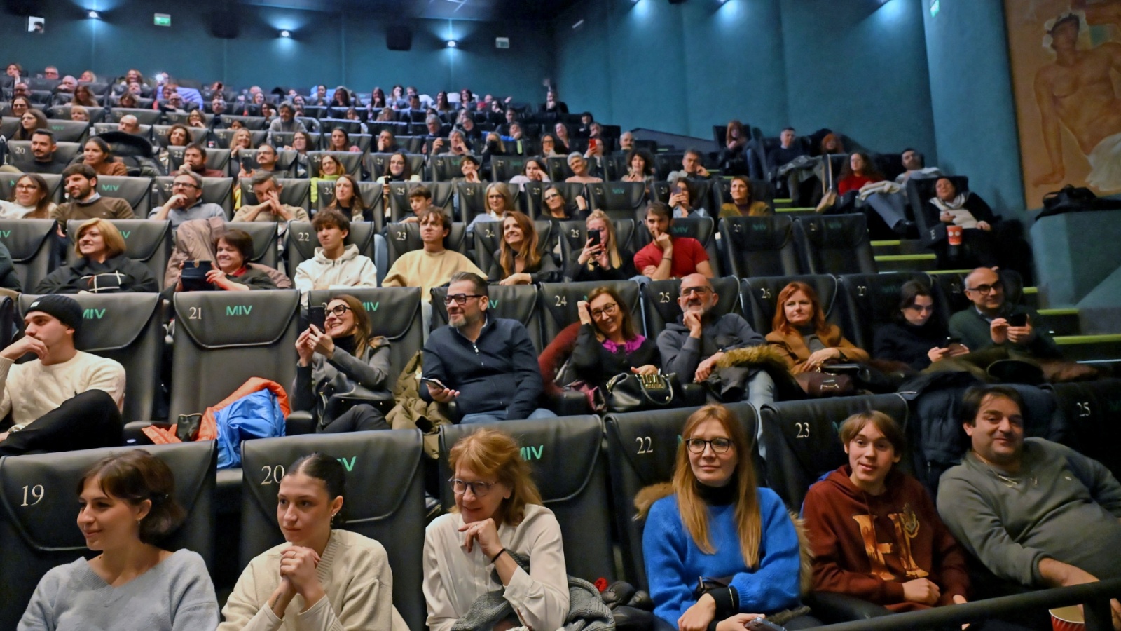 VARESE. VALENTINA LODOVINI, FABIO DE LUIGI E ALESSANDRO GENOVESE AL MIV PER PRESENTAZIONE FILM “10 GIORNI CON I SUOI”