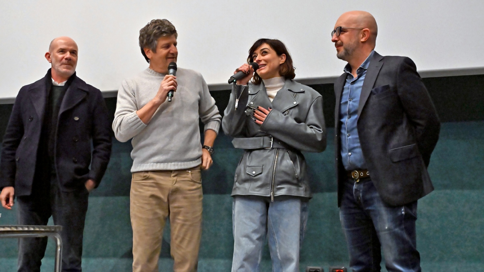 VARESE. VALENTINA LODOVINI, FABIO DE LUIGI E ALESSANDRO GENOVESE AL MIV PER PRESENTAZIONE FILM “10 GIORNI CON I SUOI”