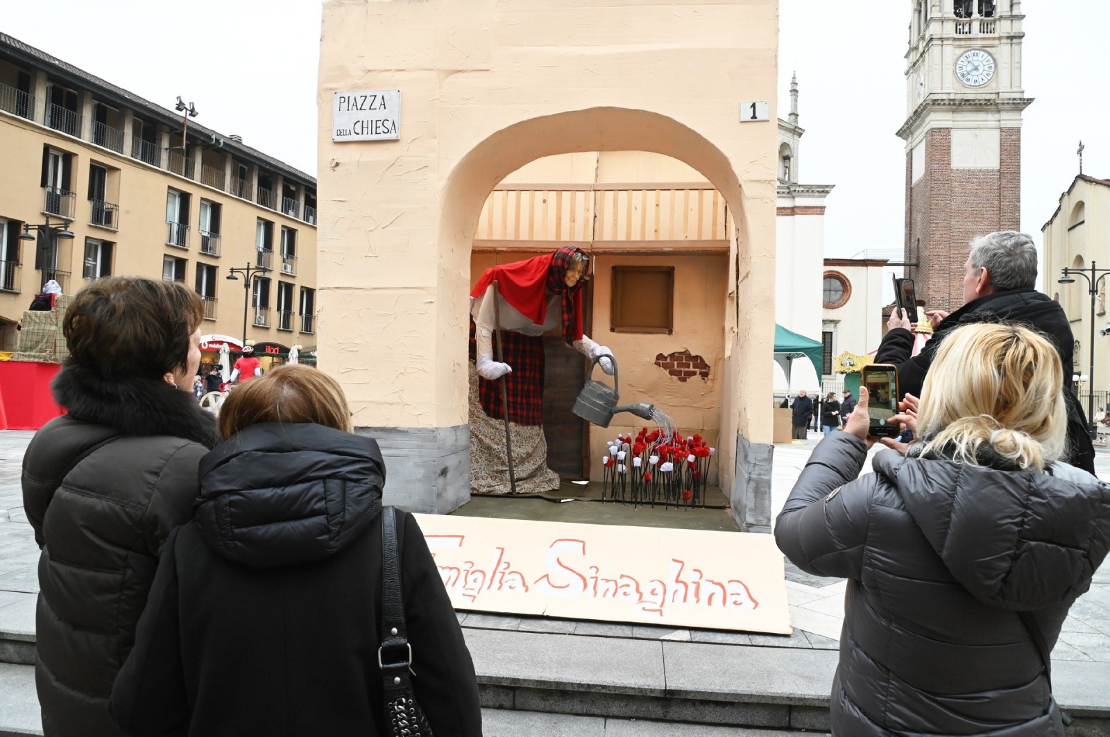 BUSTO ARSIZIO ESPOSIZIONE GIOBIE 2025 IN PIAZZA SANTA MARIA