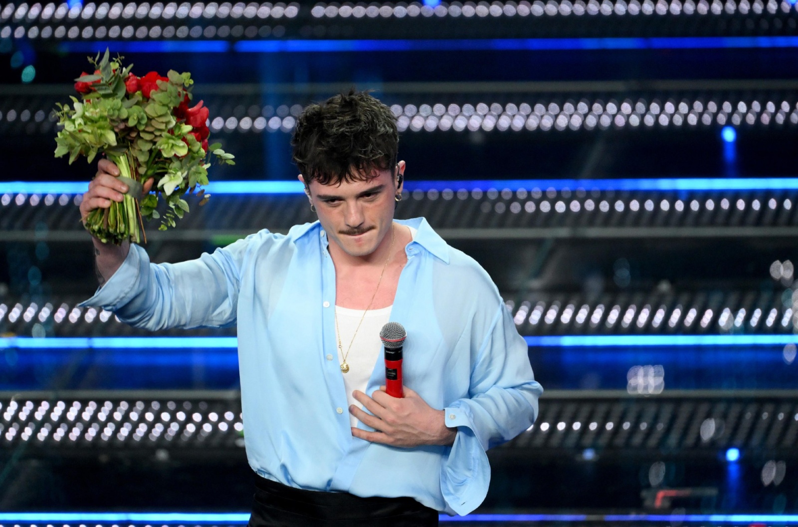 Italian singer Olly performs on stage at the Ariston theatre during the 75th edition of the Sanremo Italian Song Festival, in Sanremo, Italy, 15 February 2025. The music festival will run from 11 to 15 February 2025. ANSA/ETTORE FERRARI