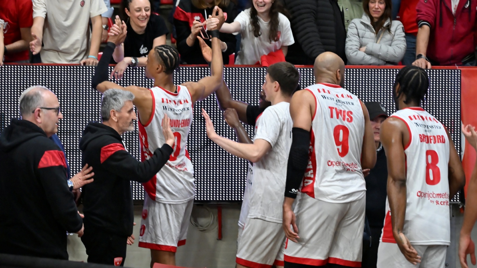 VARESE. BASKET LBA. OPENJOBMETIS VARESE-GIVOVA SCAFATI NELLA FOTO FINALE