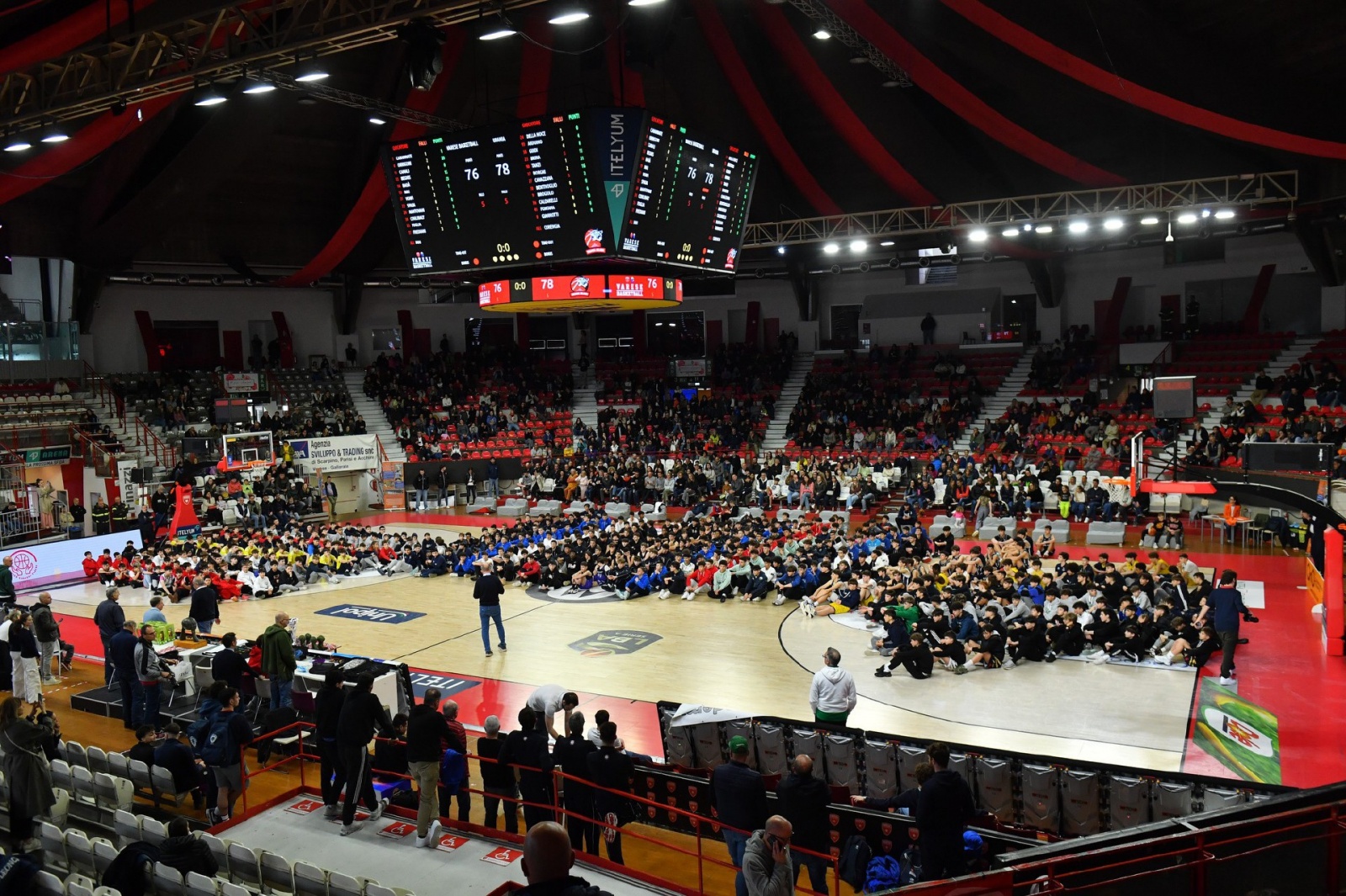 VARESE BASKET TORNEO GARBOSI 2025 FINALI UNDER 14 E PREMIAZIONI - PALAZZETTO ITELYUM ARENA