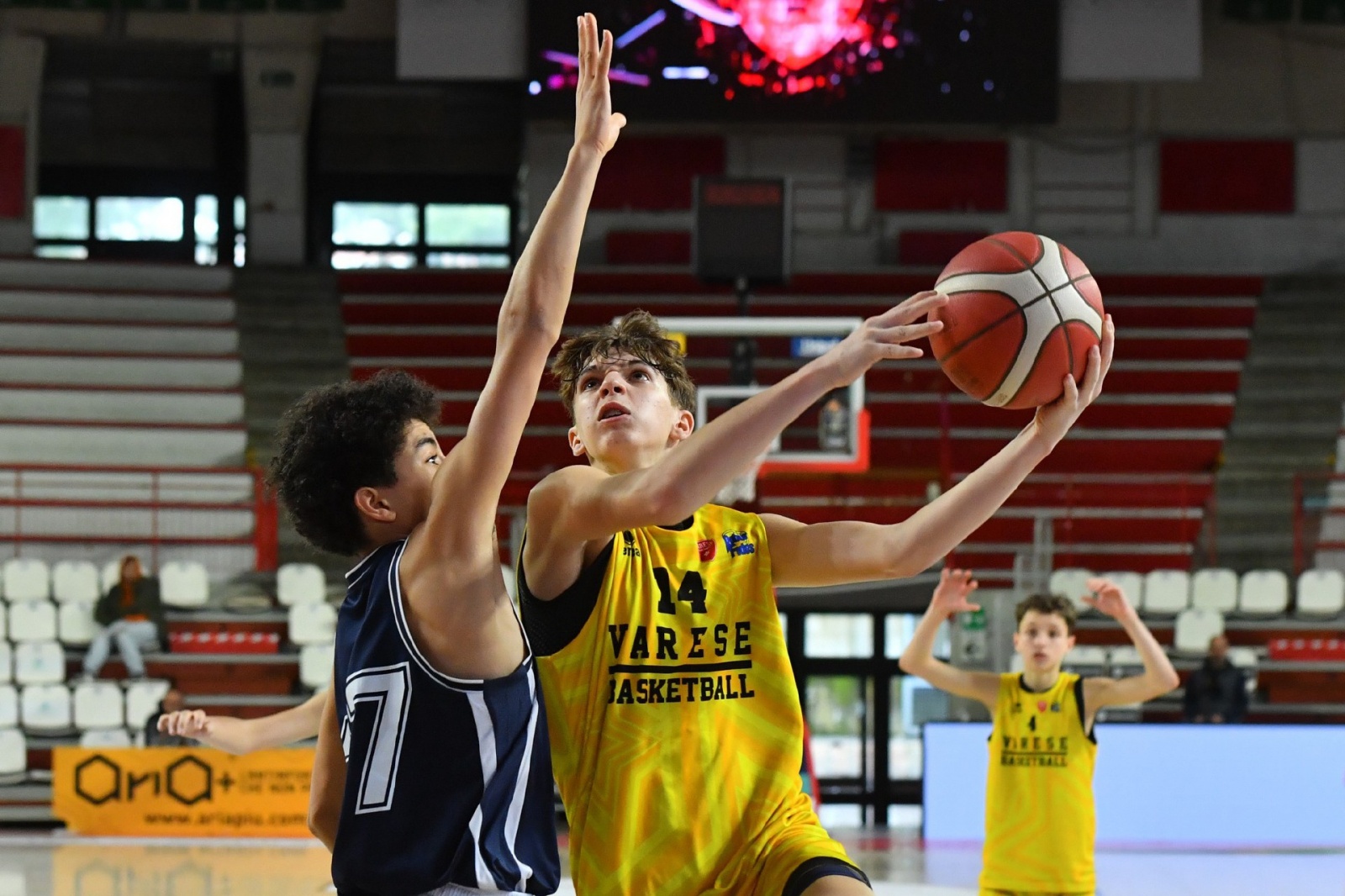 VARESE BASKET TORNEO GARBOSI 2025 FINALI UNDER 14 E PREMIAZIONI - PALAZZETTO ITELYUM ARENA NELLA FOTO FINALE UNDER 14 VARESE BASKETBALL VS. URANIA MILANO