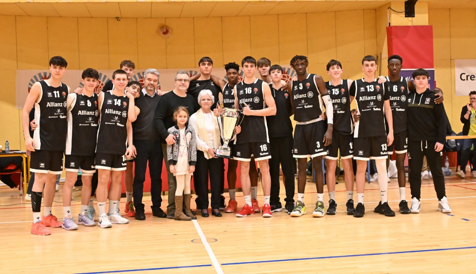 MALNATE. FINALE E PREMIAZIONI TORNEO GIOVANI LEGGENDE 2025 E MEMORIAL SANDRO GALLEANI NELLA FOTO VINCITORI TORTONA