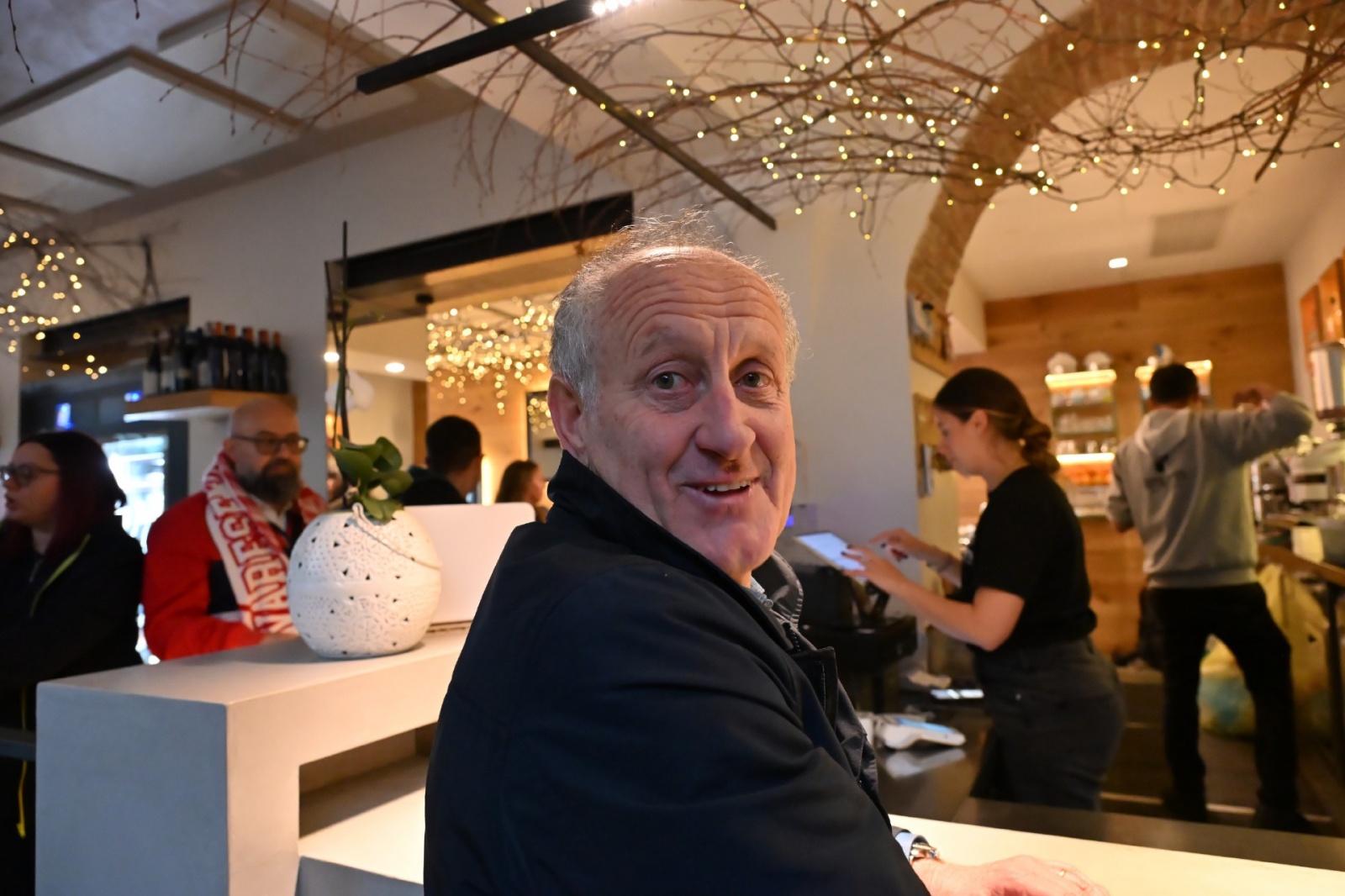 VARESE. FESTA OPENJOBMETIS PALLACANESTRO VARESE AL CAFFEÕ BROLETTO NELLA FOTO CASTELLI
