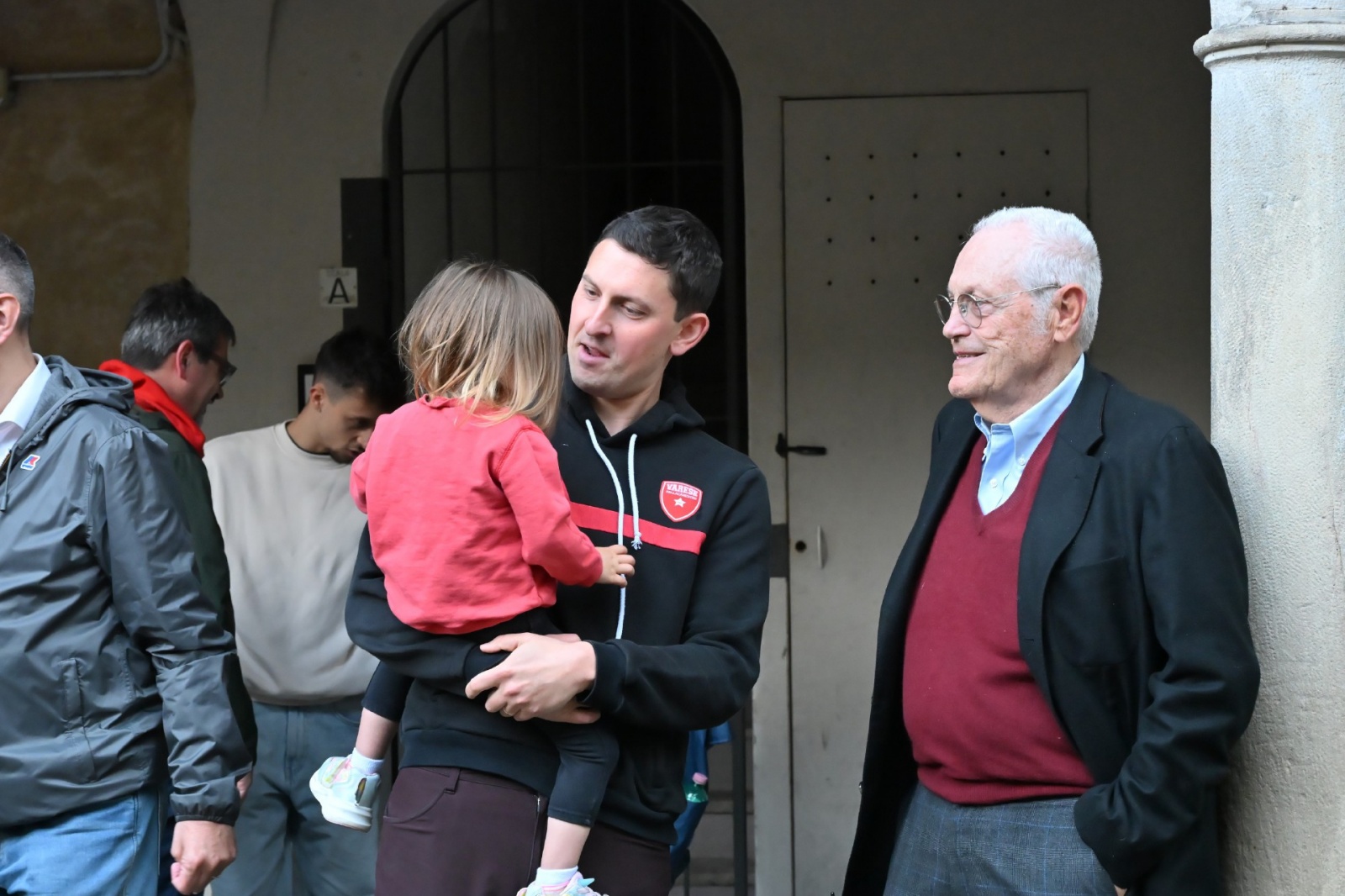 VARESE. FESTA OPENJOBMETIS PALLACANESTRO VARESE AL CAFFEÕ BROLETTO NELLA FOTO SOGOLOW BULGHERONI