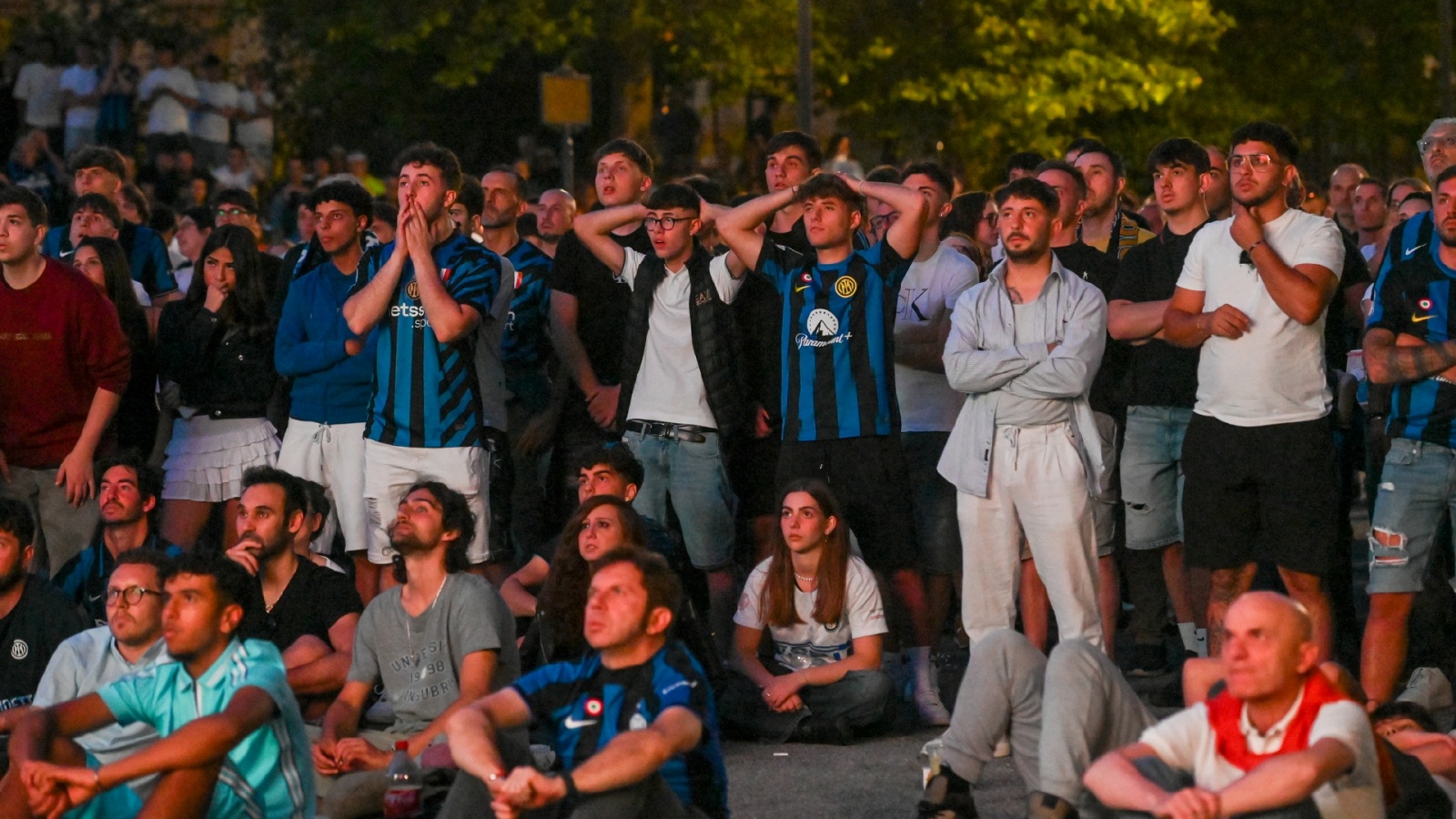 VARESE MAXISCHERMO A VILLA RECALCATI PER LA FINALE DI CHAMPIONS LEAGUE 2025 INTER VS. PSG NELLA FOTO DELUSIONE TIFOSI INTER