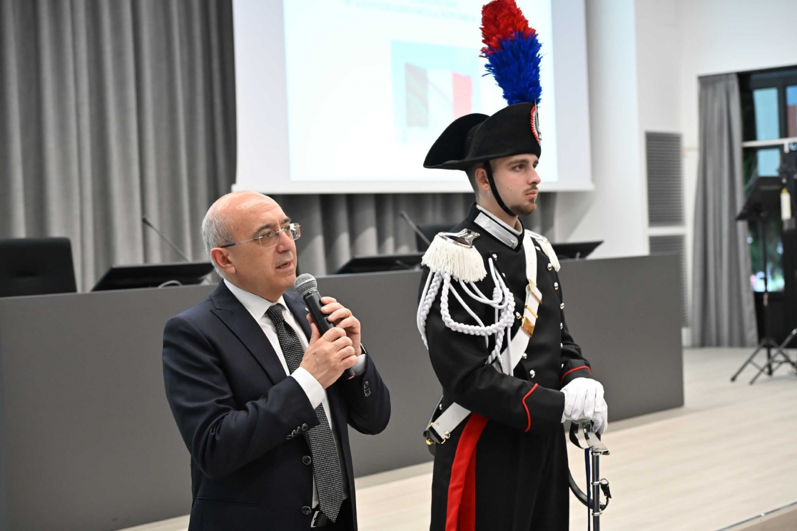 VARESE. FESTA DELLA REPUBBLICA 2025, 2 GIUGNO. NELLA FOTO AULA MAGNA INSUBRIA, ONORIFICENZE