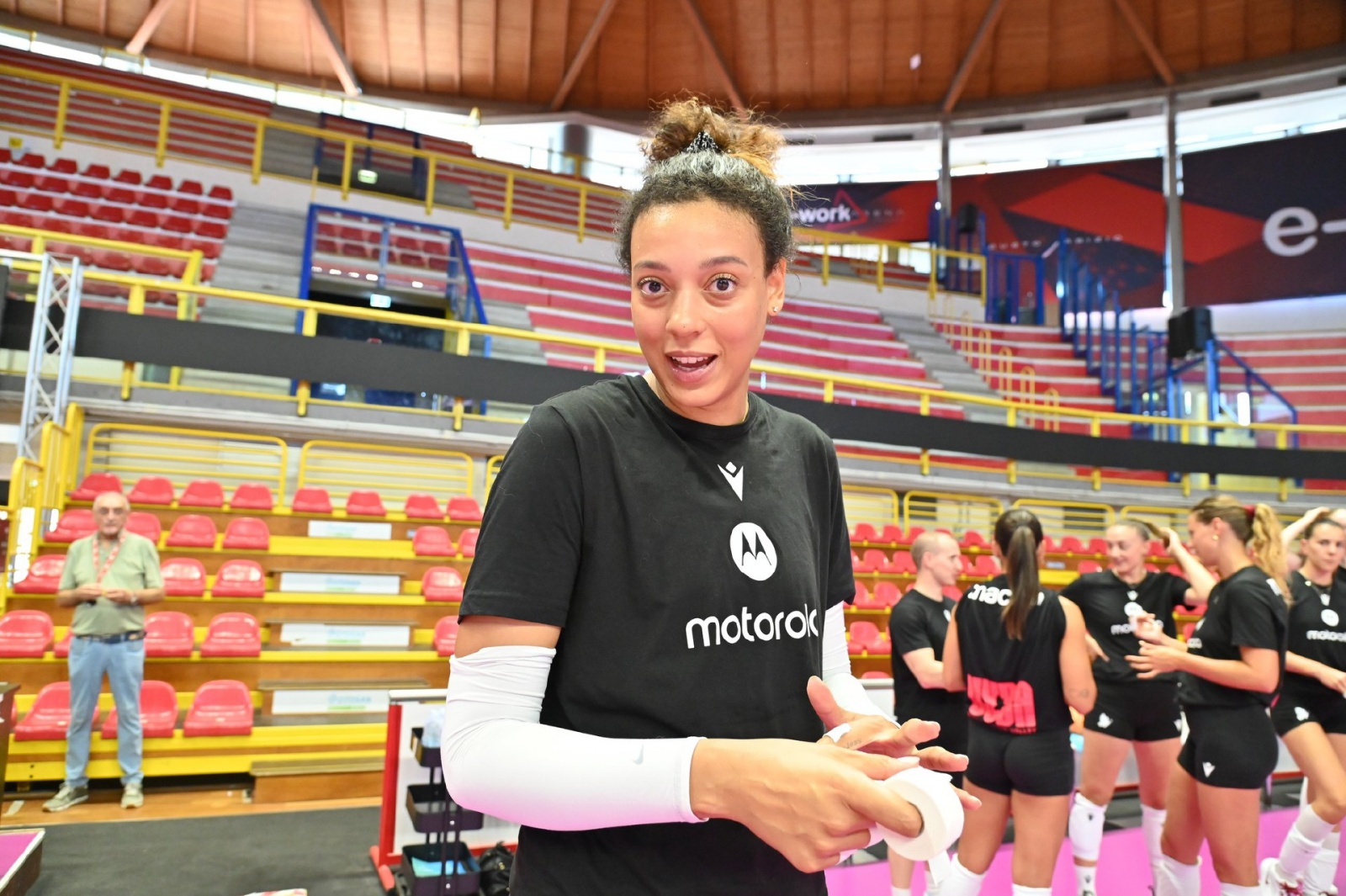 BUSTO ARSIZIO RADUNO ALLENAMENTO UYBA VOLLEY BUSTO NELLA FOTO VALENTINA DIOUF