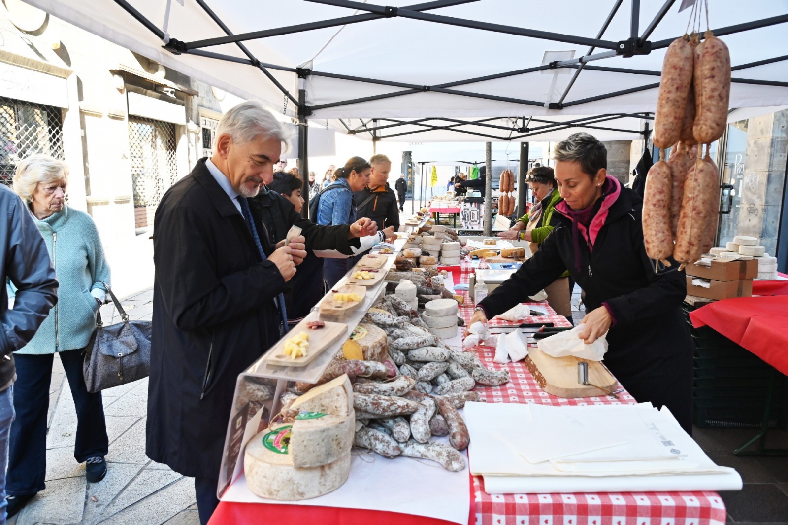 BUSTO ARSIZIO INAUGURAZIONE E STAND AGRIVARESE 2025 A BUSTO ARSIZIO