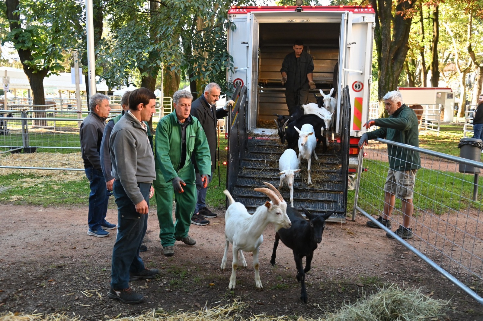BUSTO ARSIZIO INAUGURAZIONE E STAND AGRIVARESE 2025 A BUSTO ARSIZIO