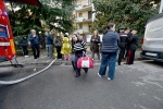 Cornaredo, incendio palazzina in via Cairoli, tre morti e abitanti evacuati - 11 ottobre 2025 - foto Spf/Ansa